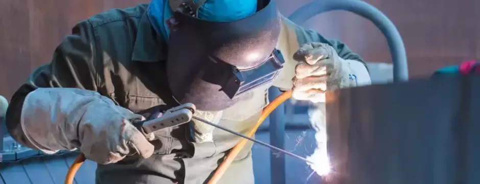  Why Fall is the Best Time for Industrial Welding Repairs Before Winter Hits