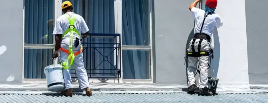  Too Hot to Handle? Why Summer is the Best Time for Industrial Tank Painting