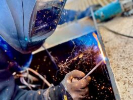  Field Welding