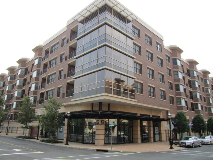  Apartments, Condominiums, & Townhouses