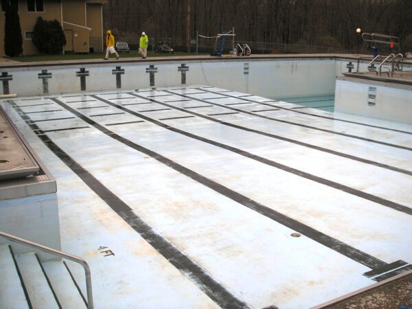  Swimming Pools